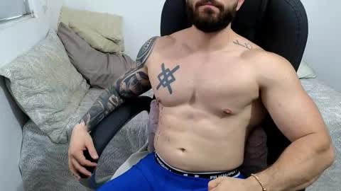 Isaac carter online show from February 6, 10:34 pm