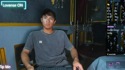 isaac_grimm online show from April 12, 8:40 am