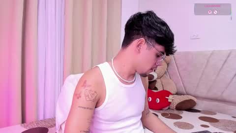 Isaac Saenz. online show from February 13, 4:21 pm