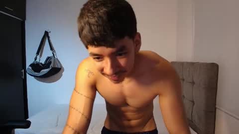 muscle isaac online show from April 23, 10:55 pm