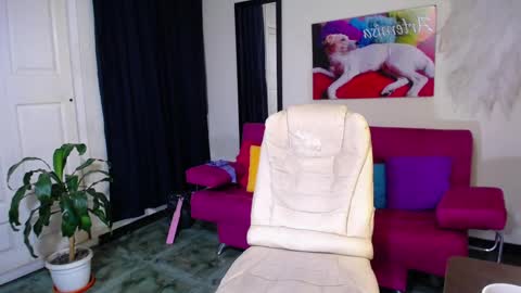 isabel online show from November 13, 12:02 am