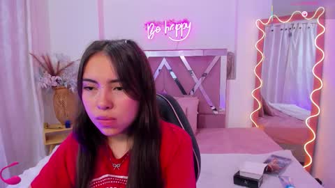 ISABELA  online show from November 20, 12:15 pm