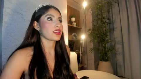 isabelastefano online show from May 27, 3:25 am