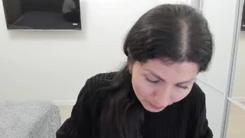 isabeldolll online show from November 11, 11:56 am