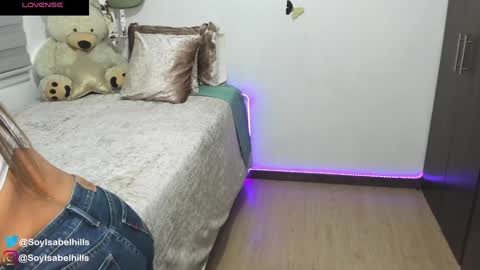 Snapshot of isabelhills chatting on January 31, 3:55 pm Isa online show from January 31, 3:55 pm