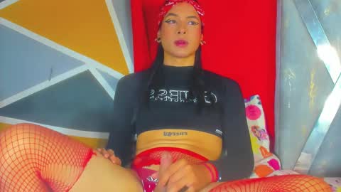 Snapshot of isabell_xstar chatting on October 17, 6:23 pm isa 3 online show from October 17, 6:23 pm