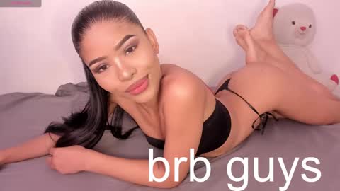 Snapshot of isabella_sex18 chatting on January 4, 3:29 am isabella online show from January 4, 3:29 am