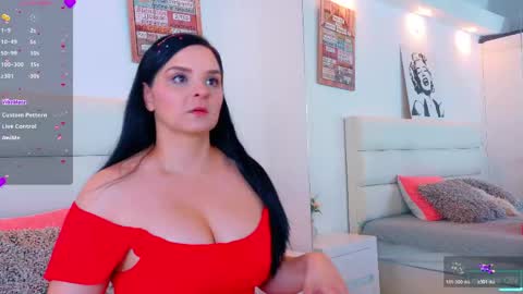 Isabella  online show from May 21, 2:12 pm