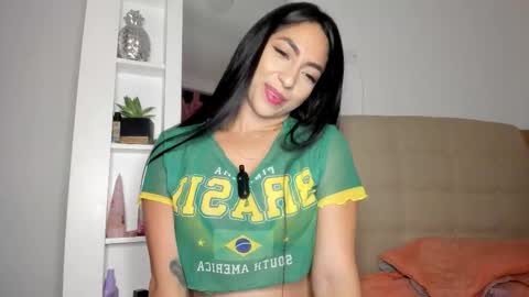 ISABEL online show from January 14, 8:44 am