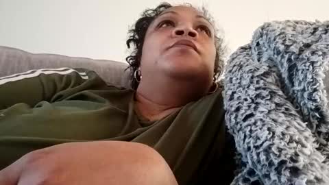 Isabella online show from March 17, 9:20 pm