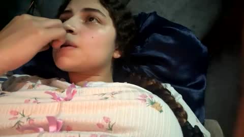 Isabella.. back again  online show from February 13, 4:05 am