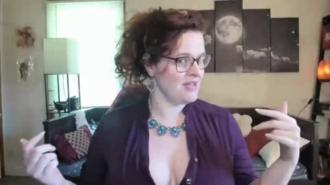 isabellamariedarcy online show from May 5, 7:08 pm