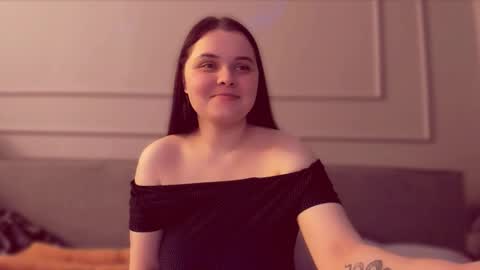 Snapshot of isabellaprincess21 chatting on October 17, 9:19 pm Isabella online show from October 17, 9:19 pm