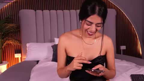 Isa  online show from March 19, 4:51 am