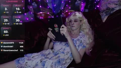 Sele online show from October 2, 10:41 pm