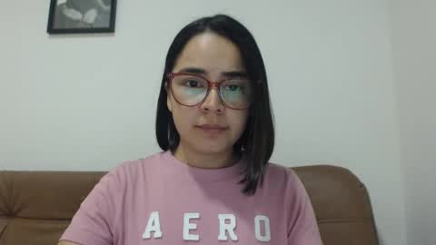 Emma online show from October 29, 3:19 am