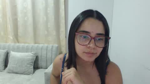 Emma online show from March 6, 3:49 am