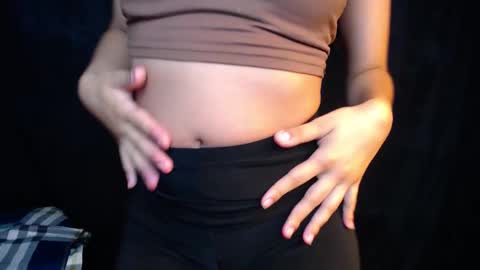 isis_valen online show from November 24, 12:26 pm