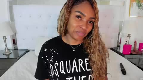 Vanessa online show from May 27, 11:29 am