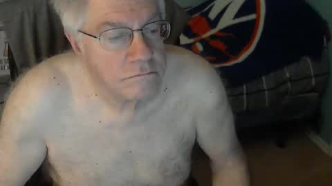 islesman22 online show from February 15, 11:09 am