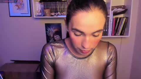 INSTAGRAM issabella18   TWITTER issa latin online show from February 17, 5:28 am