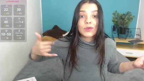 Snapshot of issa_nassar chatting on February 28, 12:31 pm Issa  online show from February 28, 12:31 pm