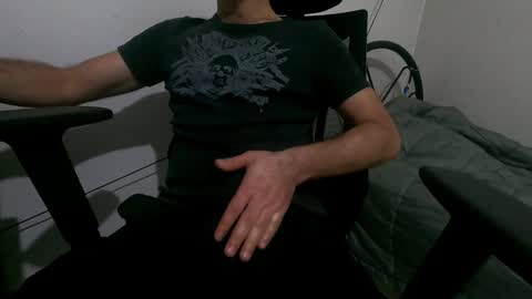 erdem online show from December 4, 2:53 pm