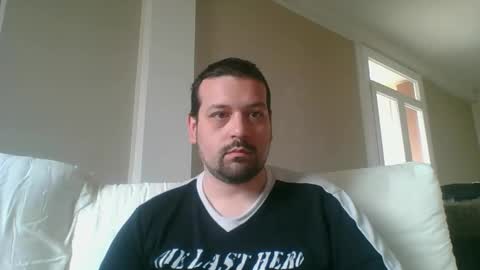 italianbigboy932 online show from April 12, 8:51 am