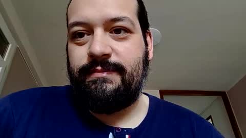 italianbigboy932 online show from April 5, 10:23 am