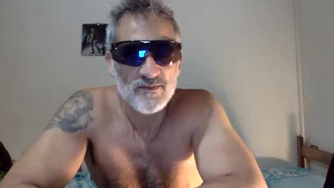 italiankingstripper online show from March 8, 11:20 pm