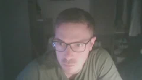 Snapshot of italianslavexoxo chatting on October 18, 6:45 pm S online show from October 18, 6:45 pm