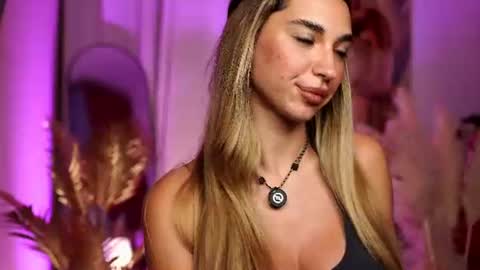 italy_baby online show from June 8, 8:10 pm