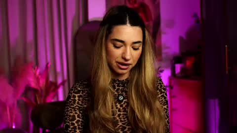 italy_baby online show from April 26, 8:28 pm