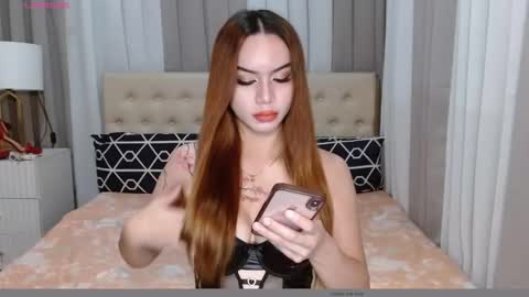 Emily online show from November 5, 12:45 am