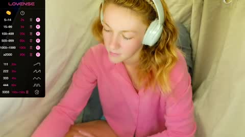 Lily online show from January 9, 4:29 am