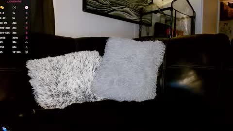 Pixie online show from April 14, 1:14 pm