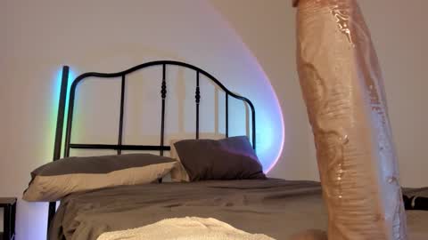 Isabella online show from November 23, 3:32 pm