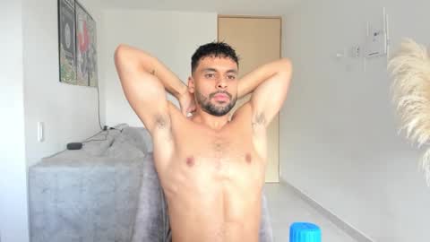 CALL ME GEO online show from October 19, 8:57 pm