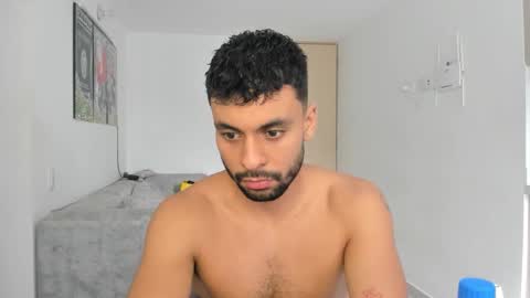 CALL ME GEO online show from October 20, 9:20 pm