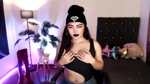 itsmemoiraa69 online show from March 2, 6:36 pm