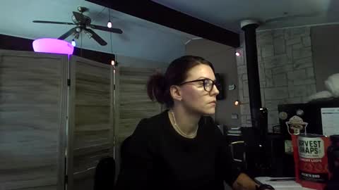 Snapshot of itsmesophie_x chatting on October 20, 5:07 pm ItsMeSophie X online show from October 20, 5:07 pm