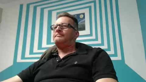 Snapshot of itsmeyes69 chatting on September 14, 12:02 am itsmeyes69 online show from September 14, 12:02 am