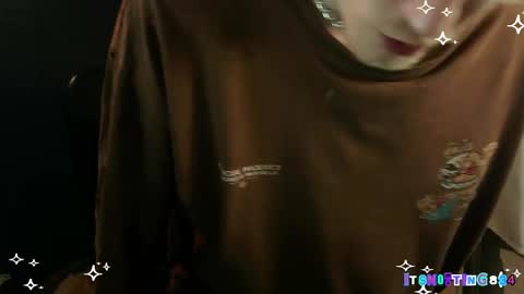    online show from March 9, 7:51 pm