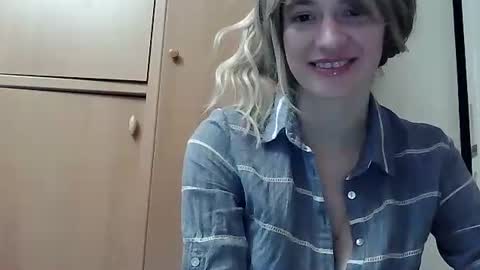 ivetta911 online show from December 21, 1:28 pm