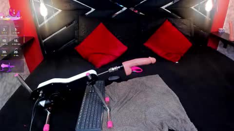 Ivis  online show from November 22, 1:09 pm