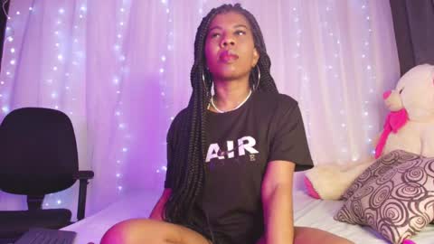  Ivon  Miss Jones  online show from March 10, 3:34 am