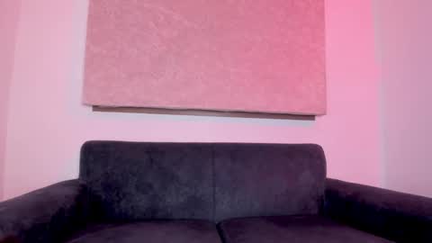 Ivonne  online show from March 5, 2:15 pm