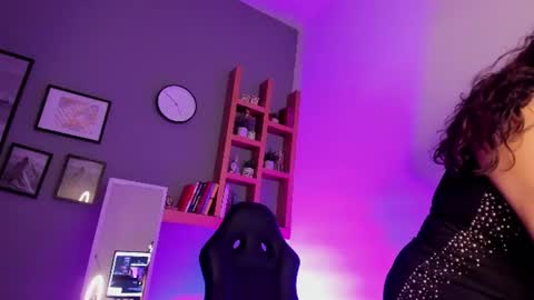 Ivonne online show from July 2, 2:44 pm