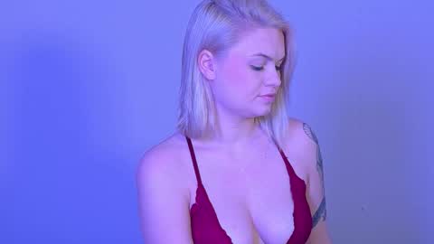 ivory_soule online show from January 15, 5:22 pm