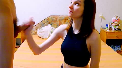 Ivy and Lester online show from February 6, 6:35 pm